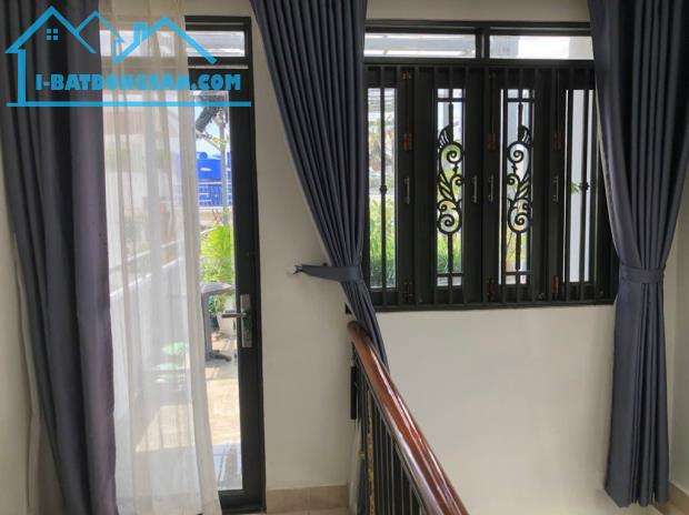 CHỈ 6.2 TỶ, TRUNG TÂM- P5Q8- TẠ QUANG BỬU - BÙI MINH TRỰC - P5 - NHÀ 4 TẦNG MỚI ĐẸP - SÁT - 2