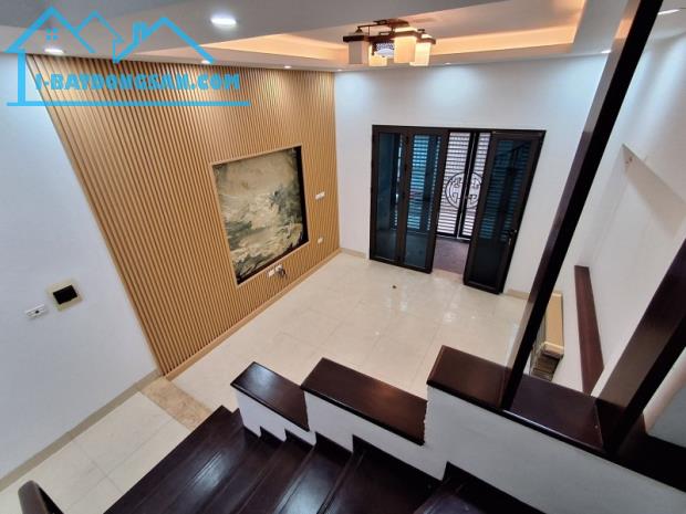 Bán nhà Ngọc Trì,Thạch Bàn 4 tầng,50m2,mt4m oto đỗ cửa nhỉnh 7 tỷ - 1