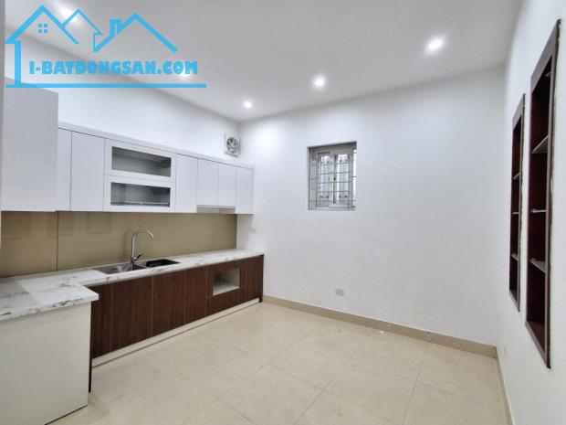 Bán nhà Ngọc Trì,Thạch Bàn 4 tầng,50m2,mt4m oto đỗ cửa nhỉnh 7 tỷ - 3