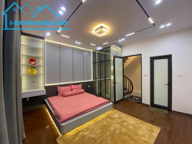 NHÀ 35M2*5T GIÁP BÁT, NGÕ BA GÁC, MỚI TINH, GẦN MẶT PHỐ - 1