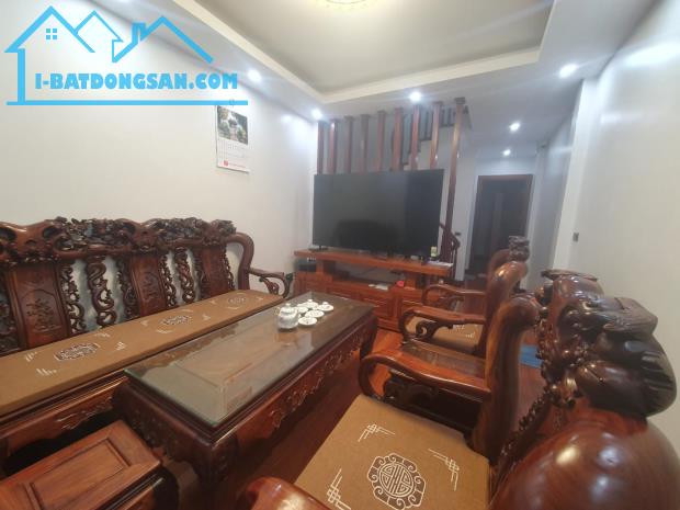 BÁN NHÀ PHỐ 19 THÁNG 5, VĂN QUÁN HÀ ĐÔNG_NHÀ ĐẸP SÁT MẶT PHỐ THOÁNG TRƯỚC SAU_DT:43M_8,4TỶ