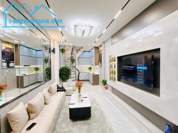 Bán nhà đẹp phố Thụy Khuê 29m2 4tầng mặt tiền 3.1m 6.1 tỷ Tây Hồ