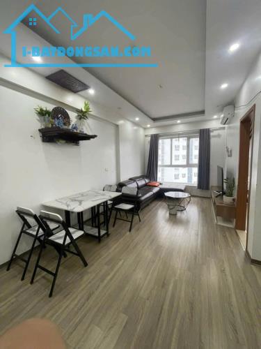 Cần bán gấp căn hộ 2 ngủ view Hồ tầng trung, giá rẻ nhất tòa HH03B KDT Thanh Hà Cienco 5