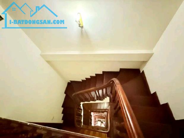 Bán nhà phố Huỳnh Thúc Kháng Kéo dài kinh doanh 23 tỷ. Nhà 5 tầng mỗi tầng 2 phòng thông t - 2