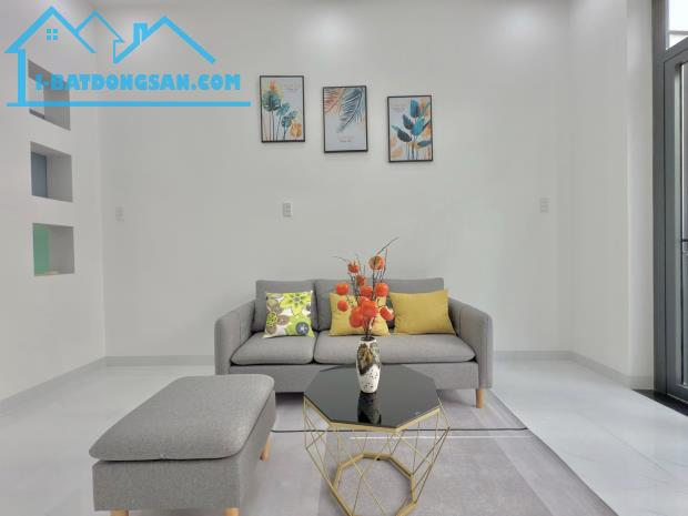 NHÀ LẦU ĐẸP GẦN TRƯỜNG LÁI BỬU LONG – CÁCH TRUNG TÂM BIÊN HÒA 10 PHÚT – GIÁ CỰC YÊU THƯƠNG - 4