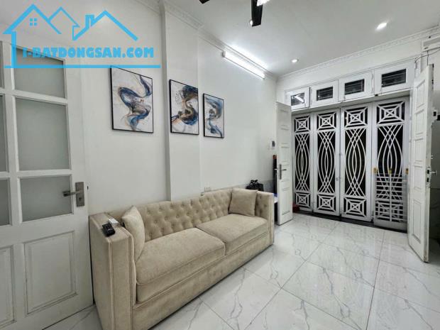 Nhà đẹp Kim Mã - Lõi Ba Đình 30m2 x 5 tầng - Căn góc - Ngõ rộng thoáng. - 1