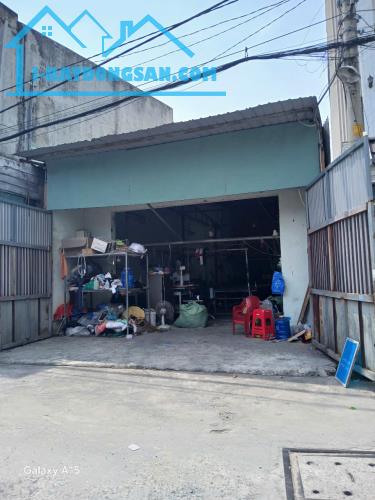 QUẬN 12, LÊ VĂN KHƯƠNG-BÁN ĐẤT TẶNG XƯỞNG 125M2 NGANG 6M, HẺM XE TẢI TRÁNH CHỈ 7.5 TỶ