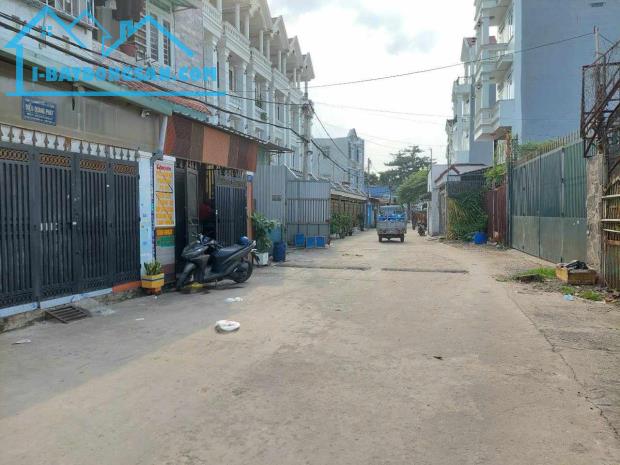 QUẬN 12, LÊ VĂN KHƯƠNG-BÁN ĐẤT TẶNG XƯỞNG 125M2 NGANG 6M, HẺM XE TẢI TRÁNH CHỈ 7.5 TỶ - 2