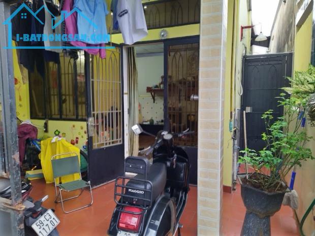 Bán nhà C4, hẻm 6m,110m2, ngang 6m, Dương Đình Hội,TP Thủ Đức (Q9).