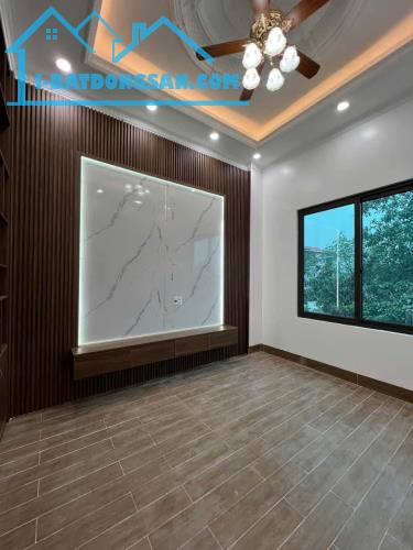 Nhà đẹp thang máy, ô tô chạy qua, Ngọc Hồi, Thanh Trì 119 4.5 5.1 13.5 tỷ - 1