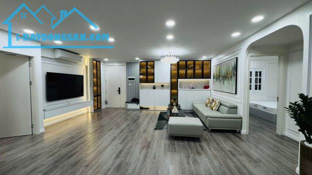 Bán căn hộ C6 Mỹ Đình 90m2 3pn 2vs 4.85 tỷ (bp) Full nội thất, tầng trung