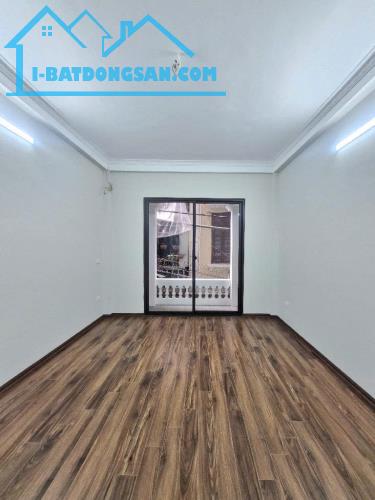 NHÀ DÂN XÂY 58M x 5T, NGÕ THÔNG KINH DOANH, GẦN Ô TÔ, NGỌC KHÁNH, BA ĐÌNH, GIÁ 15.8 TỶ - 1