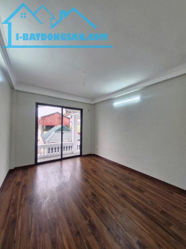 NHÀ DÂN XÂY 58M x 5T, NGÕ THÔNG KINH DOANH, GẦN Ô TÔ, NGỌC KHÁNH, BA ĐÌNH, GIÁ 15.8 TỶ