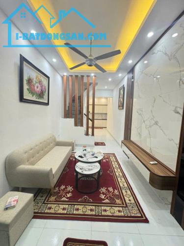 Nhà cực cực phẩm Đội Cấn, Ba Đình, Hà Nội 7.2 tỷ