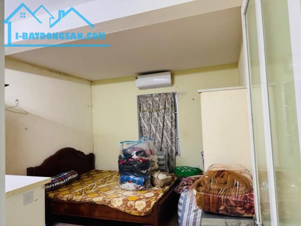 BÁN NHÀ VĂN ĐIỂN THANH TRÍ 73M2, 2 TẦNG, 3 NGỦ GẦN SÂN BÓNG NHỈNH 2.X TỶ