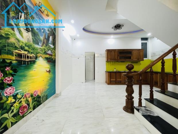 ♣ Nhà Kiệt gần MT Phạm Cự Lượng, 85m2, 3.5 tầng 5PN, 5.x tỷ