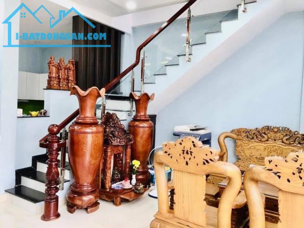 Bán gấp nhà ngay Bùi Thị Xuân P3 Tân Bình 58,5m2 chỉ 3tỷ090 LH x785034814 - 1