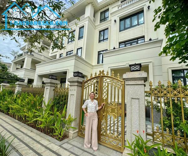 CHÍNH CHỦ CẦN SANG CHỦ MỚI QUẢN LÝ BIỆT THỰ SONG LẬP VICTORIA 60 BASON ĐƯỜNG TÔN ĐỨC - 3