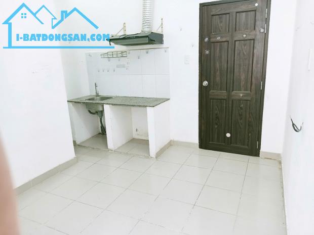 PHÒNG CHO THUÊ - CAO THẮNG HOÀNG DƯ KHƯƠNG - QUẬN 10