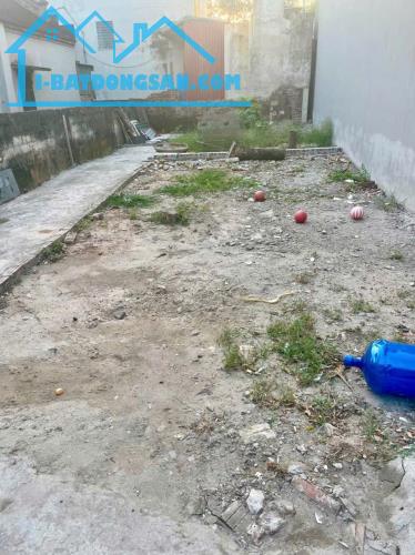 BÁN ĐẤT LÔ GÓC  ĐƯỜNG THÔNG THOÁNG  GIANG CHÍNH BIÊN GIANG HÀ ĐÔNG DT 35M2 GIÁ 2.68TỶ - 3