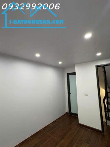 Cần bán nhà Cầu Giấy Vị trí đẹp trung tâm, ngõ ba gác 4 tầng x18m 3,8 tỉ - 3