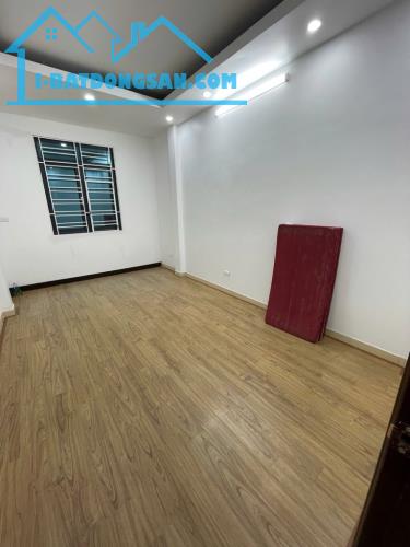 Bán nhà lô góc phố Trích Sài,gara, diện tích 35m2,giá 13.8 tỷ - 3