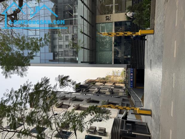 Bán nhà mặt phố Lê Văn Thiêm, 102m2, lô góc 3 mặt tiền, mặt tiền 6.5m, 41.5 tỷ - 2