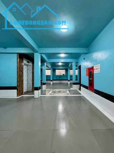 GÀ ĐẺ TRỨNG VÀNG-ÔTÔ TẢI ĐỖ CỬA-Phố Tân Triều 132m/9T Thang máy, MT 10m 35 Tỷ - 2