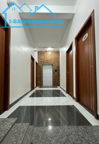 GÀ ĐẺ TRỨNG VÀNG-ÔTÔ TẢI ĐỖ CỬA-Phố Tân Triều 132m/9T Thang máy, MT 10m 35 Tỷ - 3