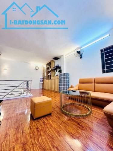 Siêu hiếm nhà 4 tầng Đội Cấn, trung tâm quận Ba Đình, sổ đẹp sẵn sàng giao dịch, 6 tỷ 💯 - 2