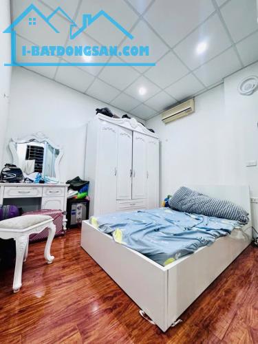 Siêu hiếm nhà 4 tầng Đội Cấn, trung tâm quận Ba Đình, sổ đẹp sẵn sàng giao dịch, 6 tỷ 💯 - 4