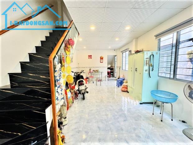 9 TỶ HƠN - BÁN NHÀ CHÍNH CHỦ - P. TÂN ĐỊNH, QUẬN 1 - GẦN MẶT TIỀN HOÀNG SA - 50M2 2 LẦU 4P - 1