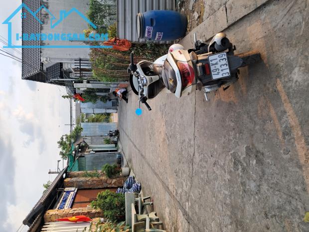 BÁN ĐẤT LINH XUÂN GIÁP TT DĨ AN. 83M2 GIÁ 3.9 T - 3