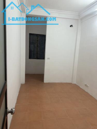 NHỎ NHƯNG CÓ VÕ 💥💥 GIÁ TỐT, 4 TẦNG, 3 NGỦ - NHÀ ĐẸP SÀI ĐỒNG - LONG BIÊN 25M2  🌹 3.25 T - 1