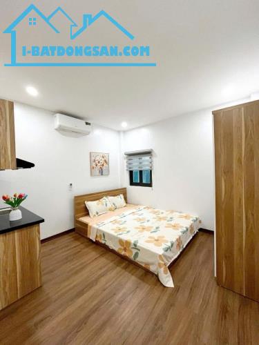 BÁN NHÀ MINH KHAI   30/36m-5 tầng -7,1 tỷ   Lô góc 3 thoáng, sát vách trường đại học  Cách - 1