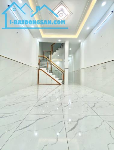 Bán Nhà 2 Mặt Tiền 1Trệt 1Lầu, 2 PN, 2WC giá 1 tỷ 750 còn thương lượng