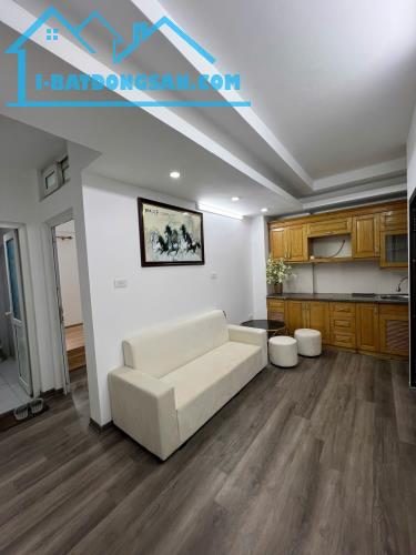 BÁN CĂN HỘ CCMN PHỐ ĐẠI TỪ - 46M 2 NGỦ GIÁ 1,55 TỶ CÓ BAN CÔNG THOÁNG