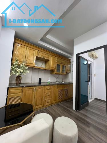 BÁN CĂN HỘ CCMN PHỐ ĐẠI TỪ - 46M 2 NGỦ GIÁ 1,55 TỶ CÓ BAN CÔNG THOÁNG - 1