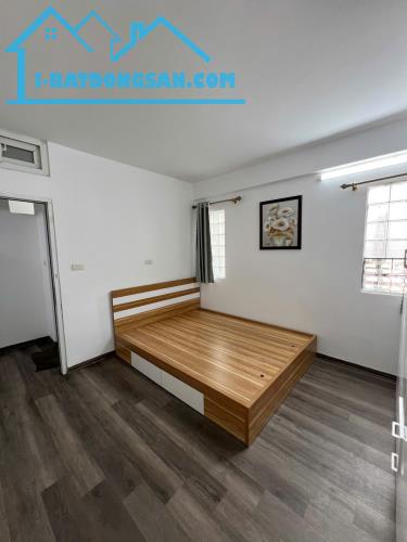 BÁN CĂN HỘ CCMN PHỐ ĐẠI TỪ - 46M 2 NGỦ GIÁ 1,55 TỶ CÓ BAN CÔNG THOÁNG - 2