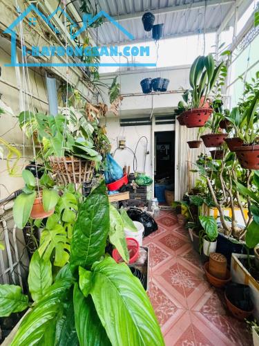 Nhà Đẹp 92m2 – Lê Đình Cẩn, 4PN, Đường 8m, Kinh Doanh Tốt – Chỉ 4.3 Tỷ! - 1