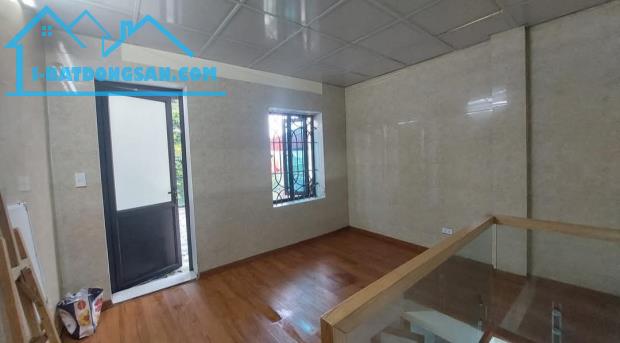 Bán nhà Vạn Kiếp, Thượng Lý, Hồng Bàng, Hải Phòng. 3 tầng, 36m2, 4,5 tỷ. Ngang 4m, d2 - 3