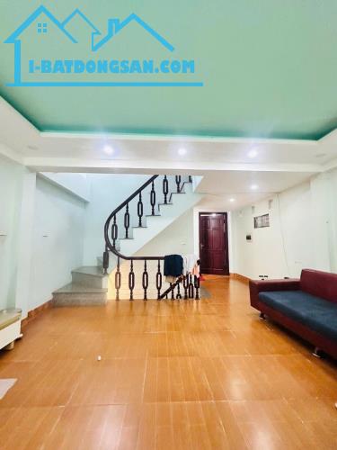 Hot! Nhà Trần Cung, OTO, ngay phố, ngõ to rộng, dòng tiền, 52m2, giá cực tốt. - 1