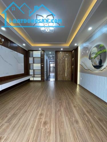 NHÀ PHÂN LÔ KHU TẬP THỂ BỘ TƯ LỆNH ĐẶC CÔNG, PHỐ VĨNH QUỲNH, HUYỆN THANH TRÌ Ô TÔ - KD - 4