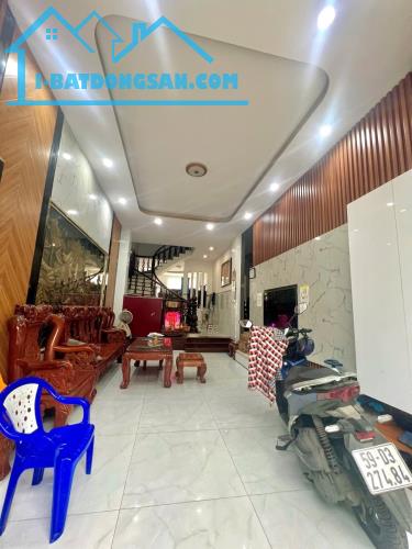 BÁN NHÀ HẺM XE HƠI TÔ HIỆU - KHU TIỆN ÍCH RICHSTAR - 88M², 4 TẦNG BTCT, GIÁ Nhỉnh 9 tỷ - 3