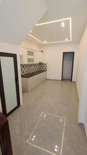 Bán nhà 45m2, 5 tầng, thang máy, oto phố Thạch Bàn, Long Biên - 2
