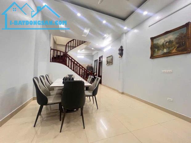 KIM MÃ - NGÕ NÔNG - Ô TÔ - NHÀ ĐẸP - DIỆN TÍCH RỘNG - Ở SƯỚNG