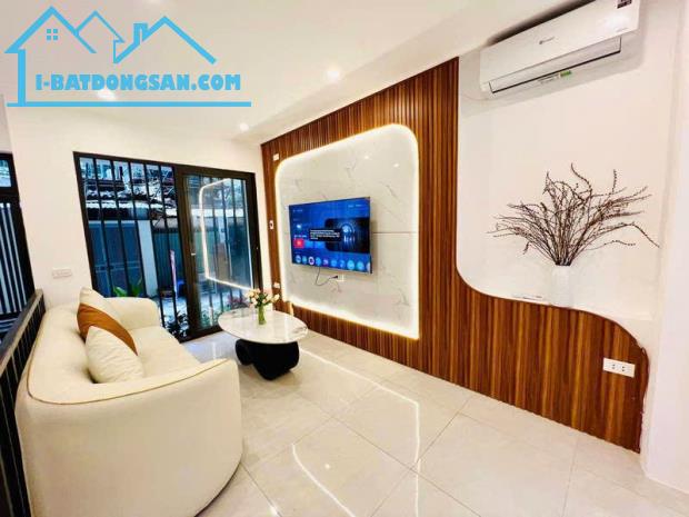 🏠 NHÀ ĐẸP - NGÕ RỘNG - VỈA HÈ - KINH DOANH - Ô TÔ TRÁNH - NGHĨA TÂN - CẦU GIẤY (422) - 1