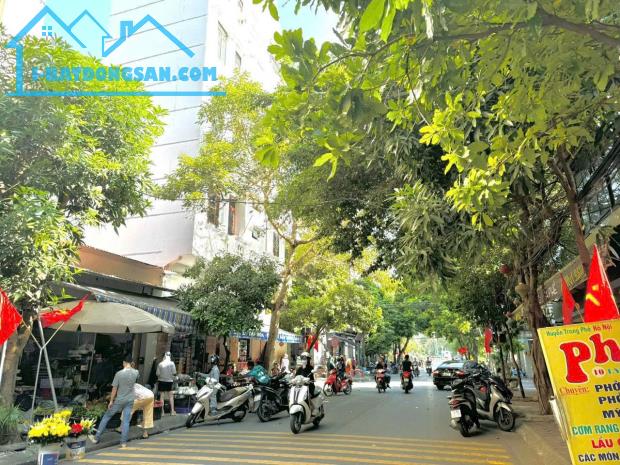 Khu phố lớn sầm uất nhất quận Long Biên ở sướng quá tuyệt vời