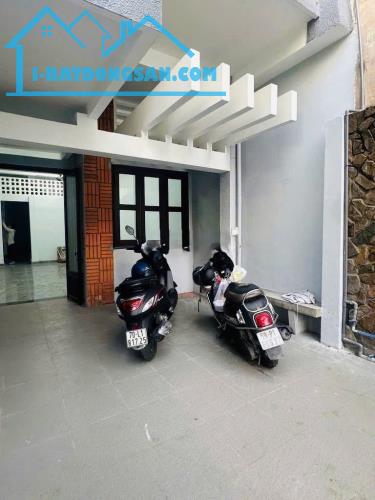 Cho Thuê Nhà 4 Tầng, 4pn, tại Hoàng Việt,P4,Tân Bình, 25tr/Th - 2