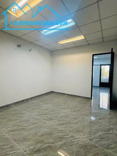 Cho Thuê Nhà 4 Tầng, 4pn, tại Hoàng Việt,P4,Tân Bình, 25tr/Th - 3